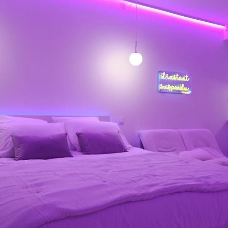Love Room A 30 Mn Des Plages Et De Vannes Questembert Luaran gambar