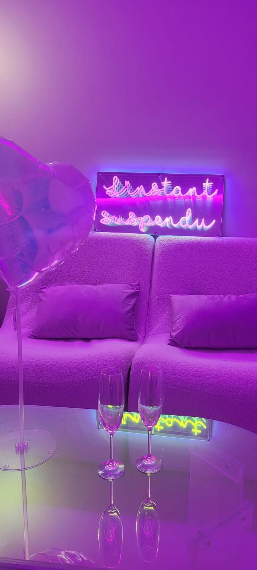 Love Room A 30 Mn Des Plages Et De Vannes Questembert Luaran gambar