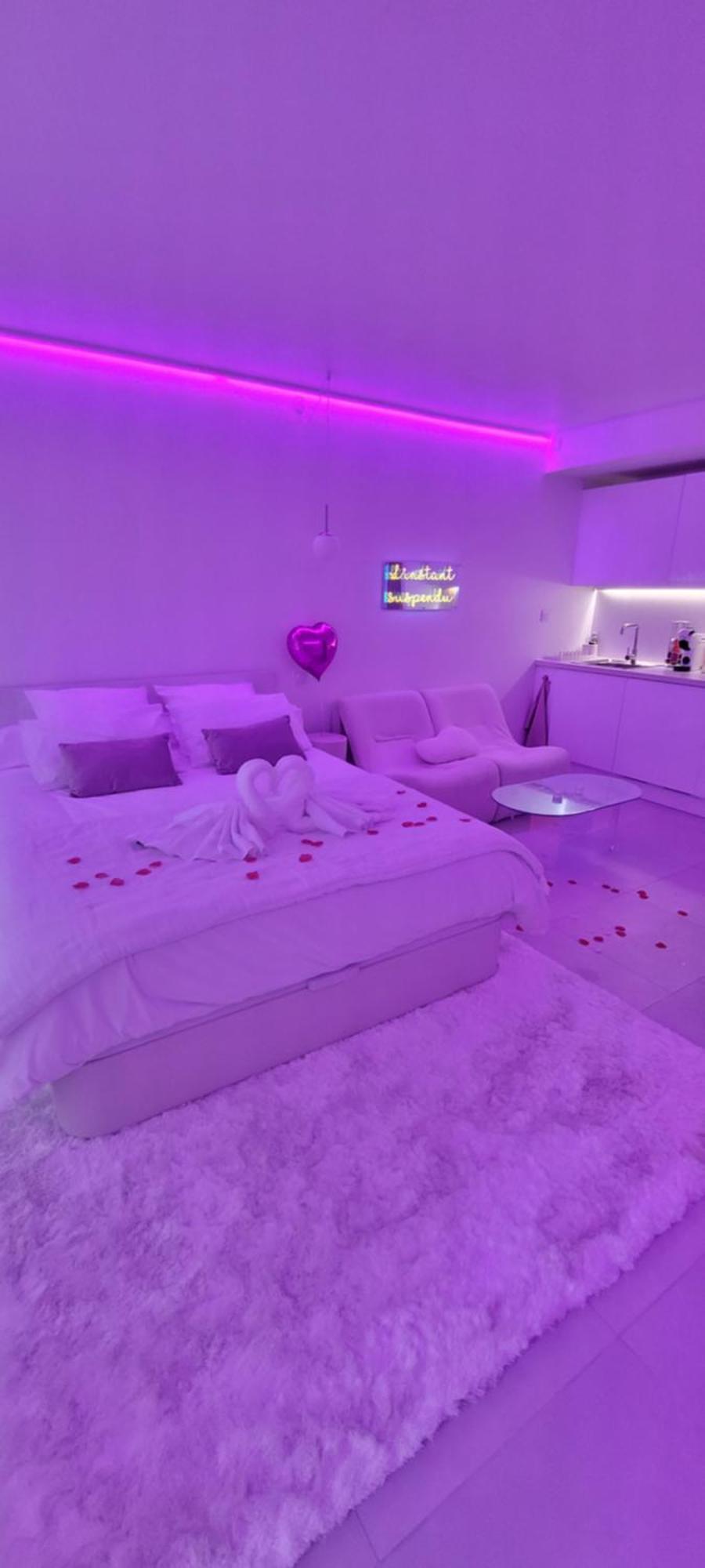 Love Room A 30 Mn Des Plages Et De Vannes Questembert Luaran gambar